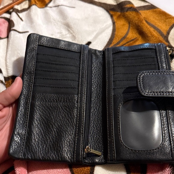 Fossil Black Leather Zip Wallet - Picture 3 of 3
